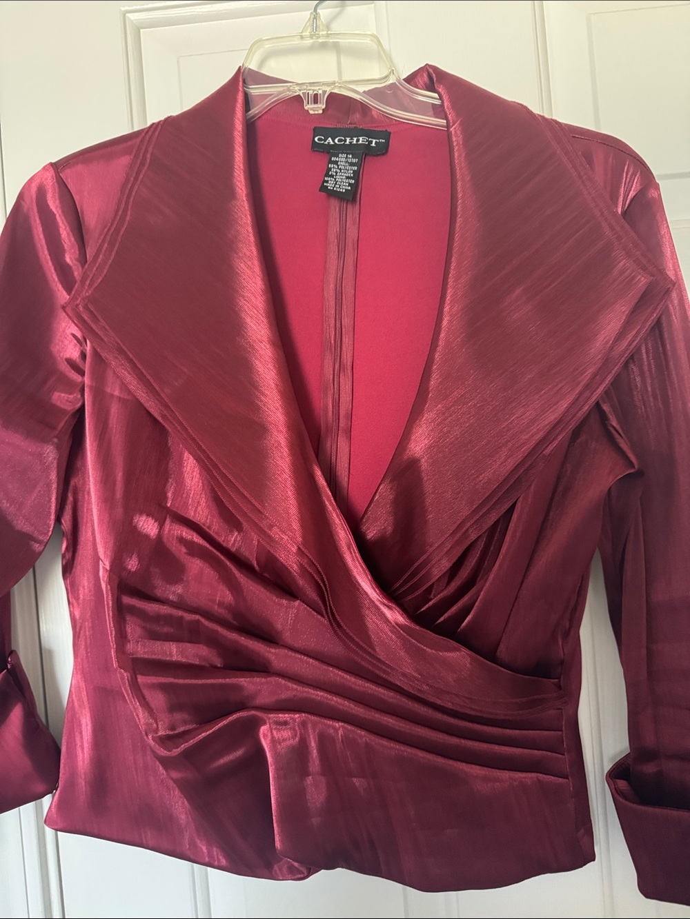 Cachet Satin-Look Wrap Blouse in Burgundy Size 14 Like New - Picture 9 of 9